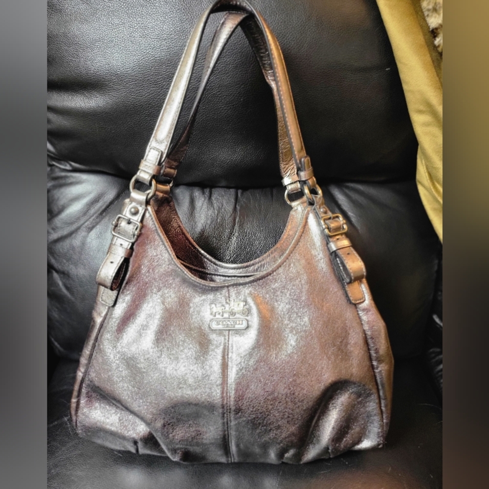 NEW Coach Madison Maggie Shimmering Silver Shoulder Bag Vintage NWOT - Picture 8 of 16